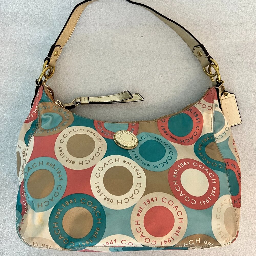 RARE COACH SNAPHEAD DEMI MULTICOLOR SATIN SIGNATURE PRINT